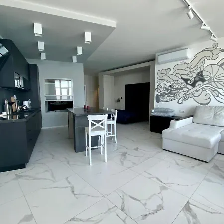 Magnit у самого моря Apartment Odesa