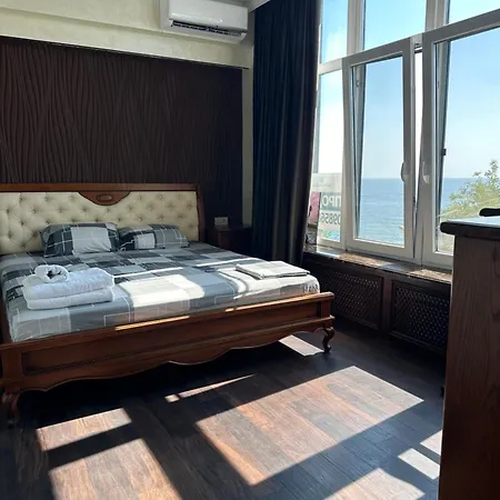 Magnit у самого моря Apartment *