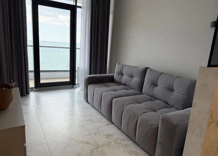 Magnit у самого моря *